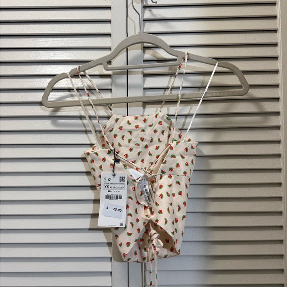 Zara Satin Effect Watermelon Criss Cross Crop Top - Picture 4 of 4